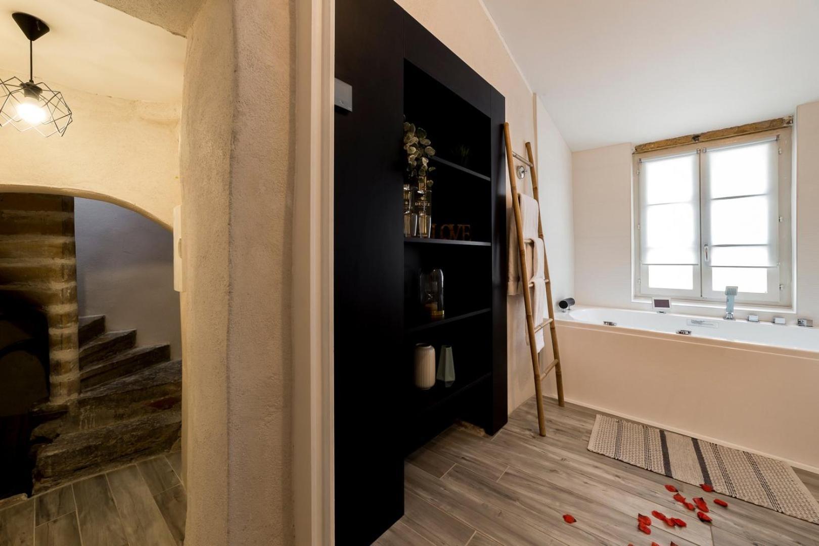 Sky'Room - Jacuzzi & Vue - Vieux Lyon Exterior foto